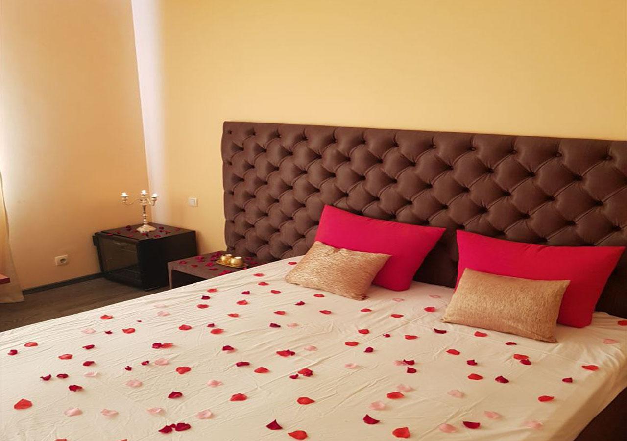 Emperum Nelson Hotel Chişinău Esterno foto