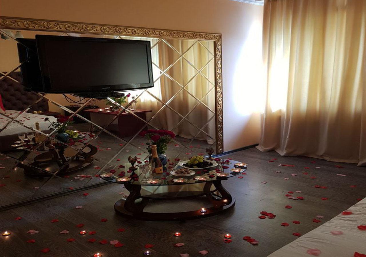 Emperum Nelson Hotel Chişinău Esterno foto