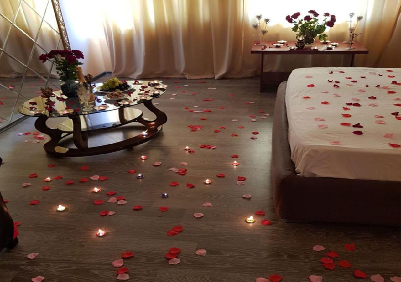 Emperum Nelson Hotel Chişinău Esterno foto